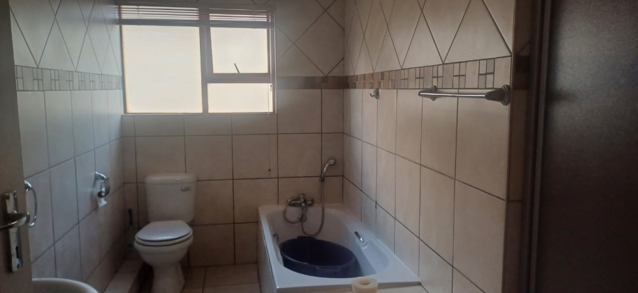 3 Bedroom Property for Sale in Vaalpark Free State